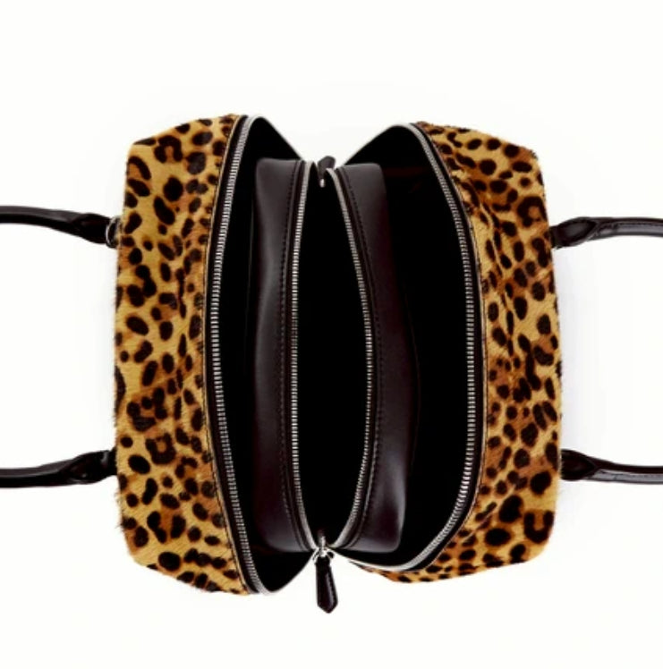 DEMURE BAG IN WILD LEOPARD
