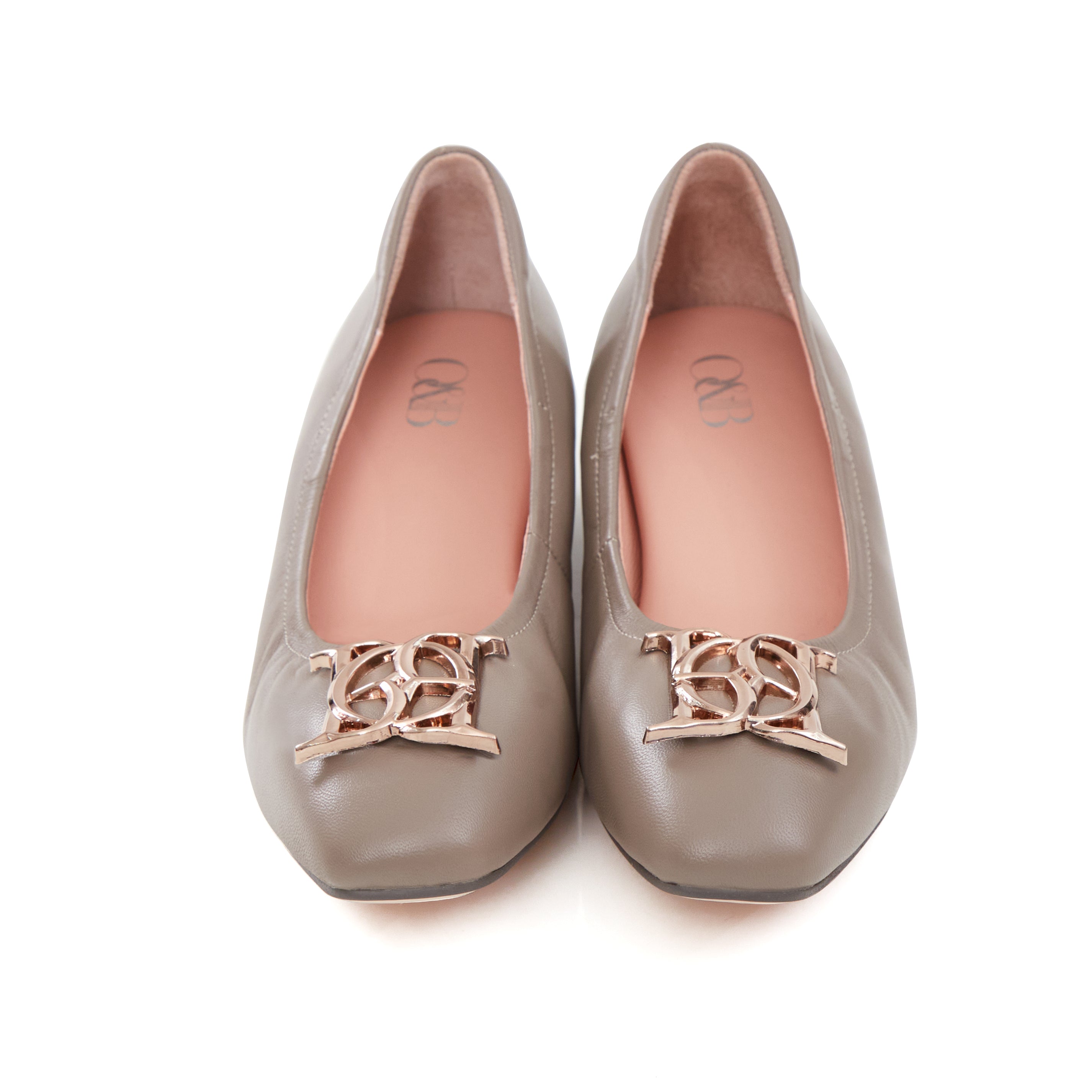 Audrey Crest Classic Heels in Key of Grey