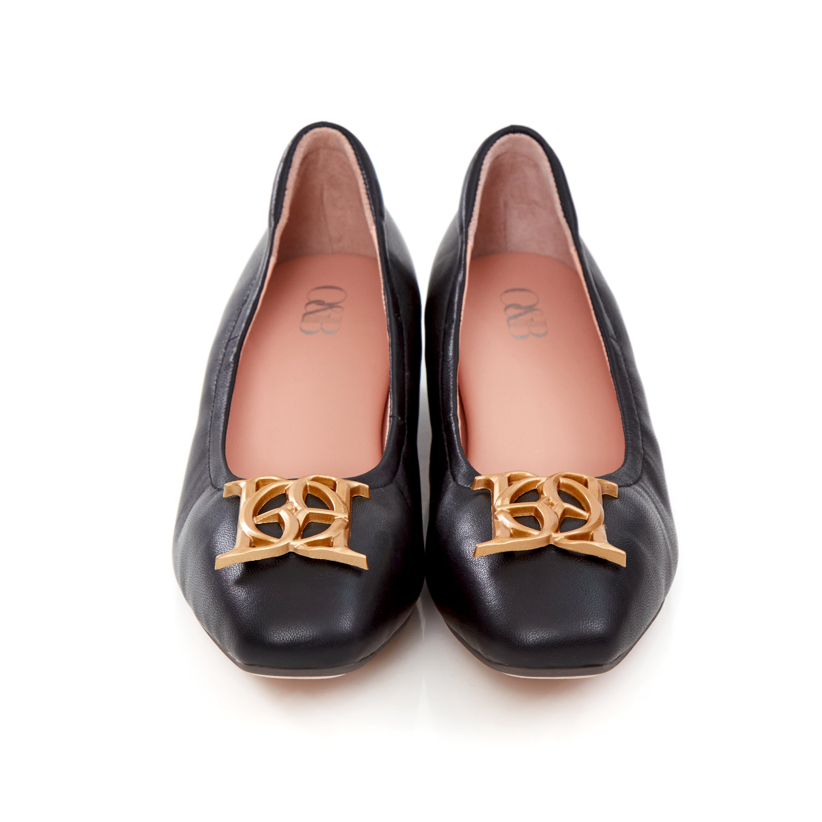 Audrey Crest Classic Heels in Girl in Black