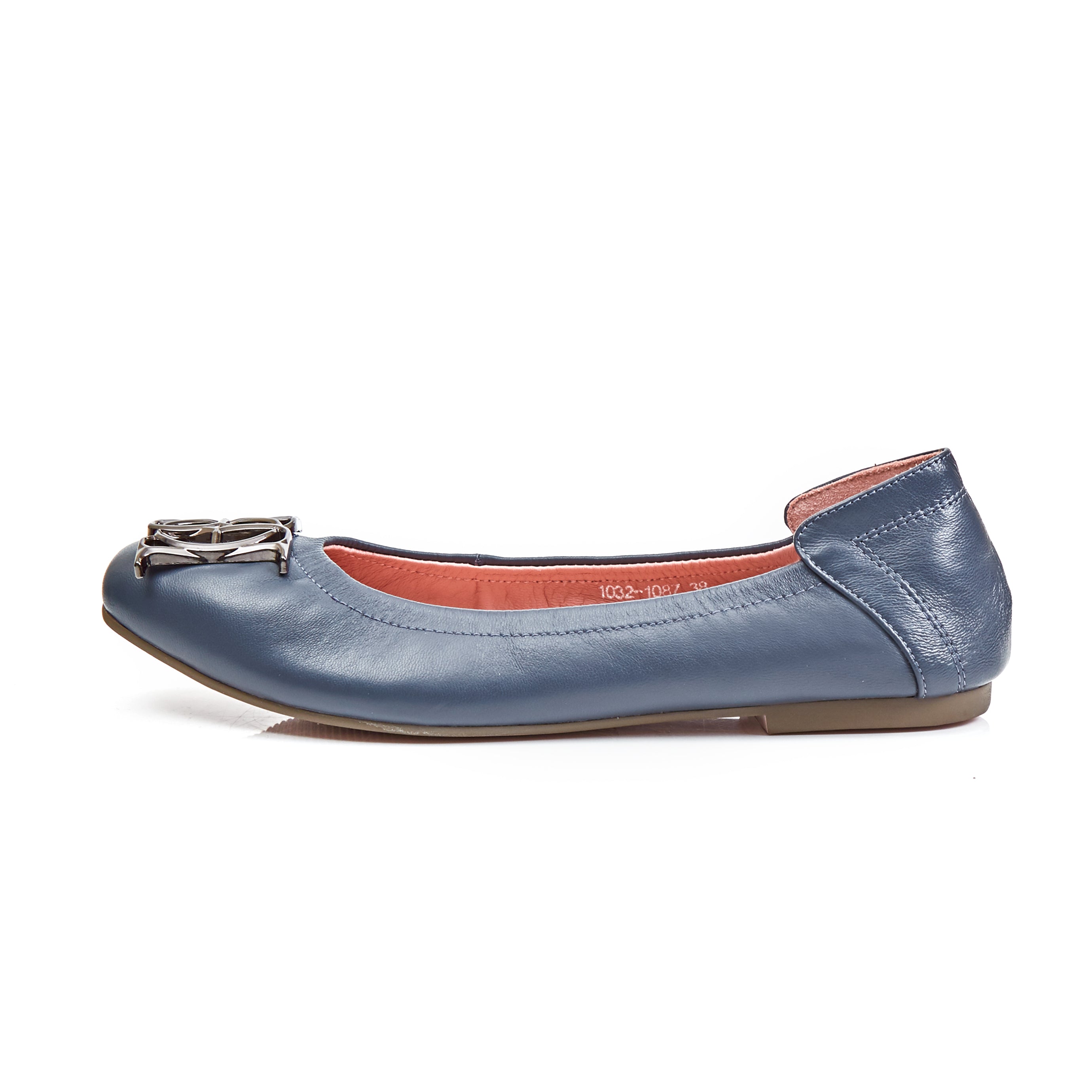 Audrey Crest in Central blue