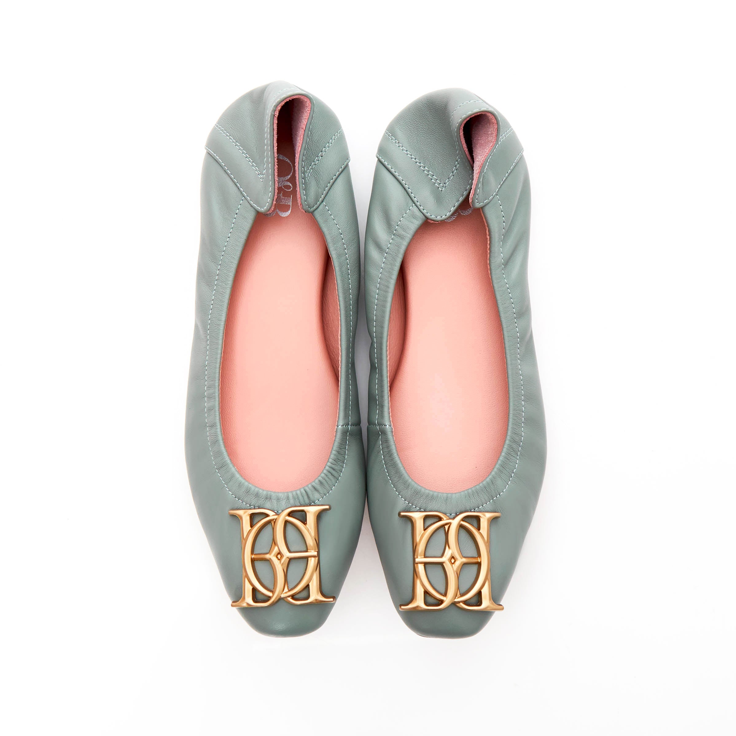 Audrey Crest in Dollar Grey
