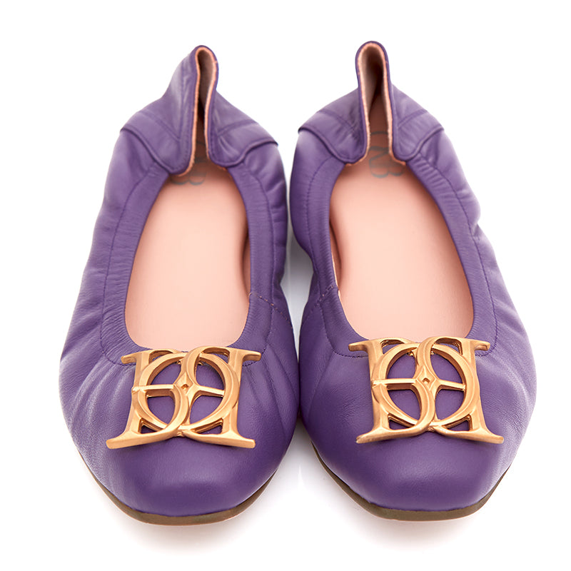 Audrey Crest in Crush on Violet