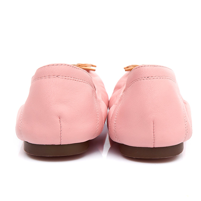 Audrey Crest in OandB pink