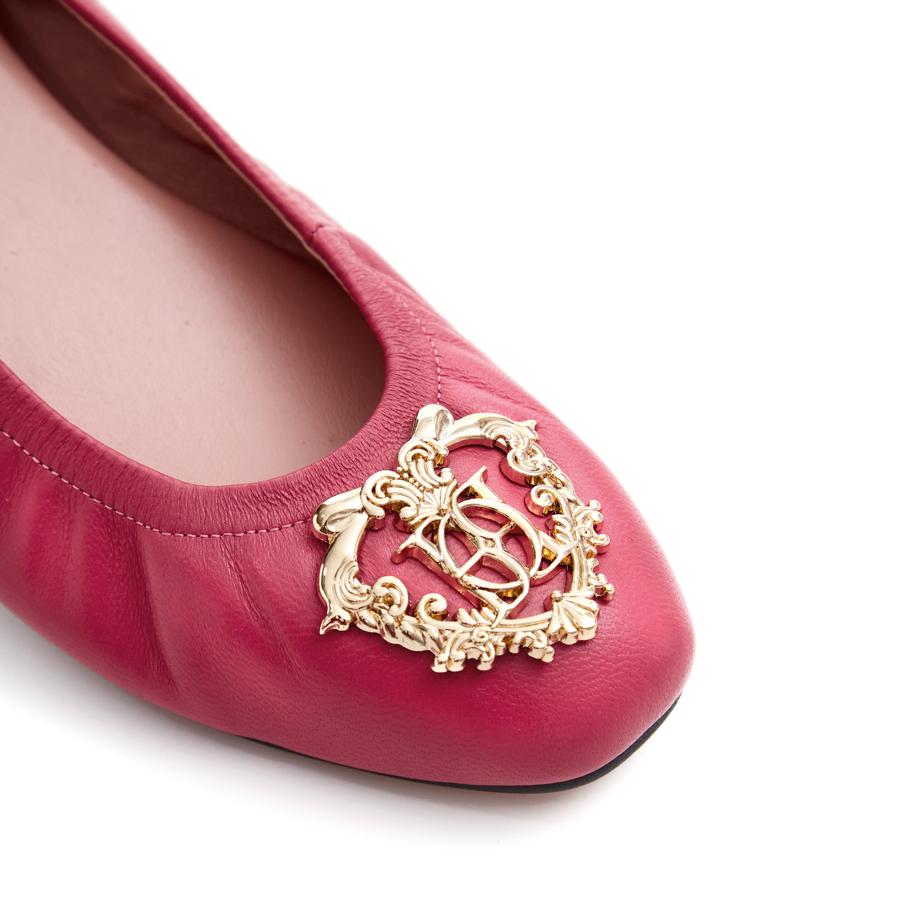 Audrey Princess in Apple Snow