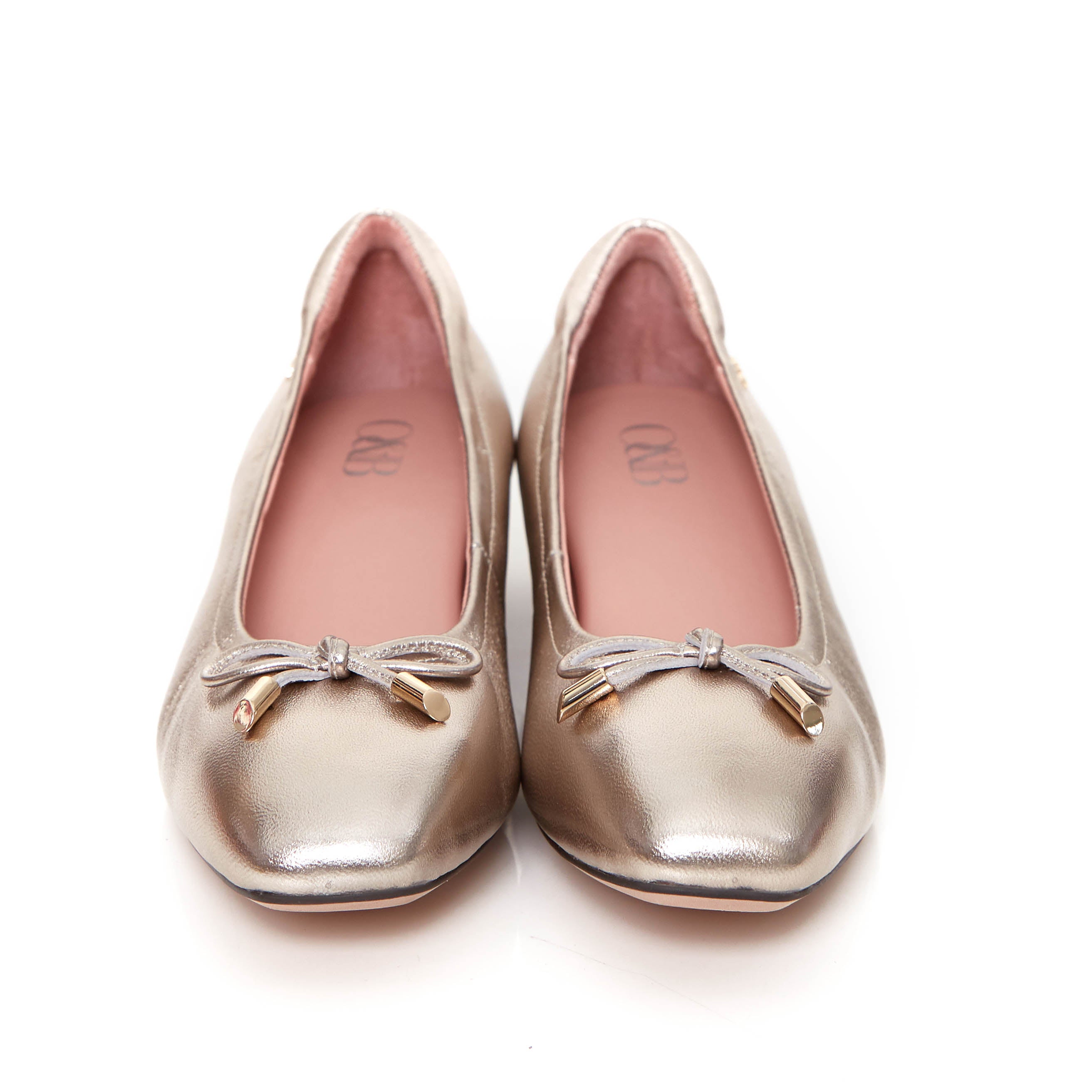 Audrey Classic Heels in Champagne