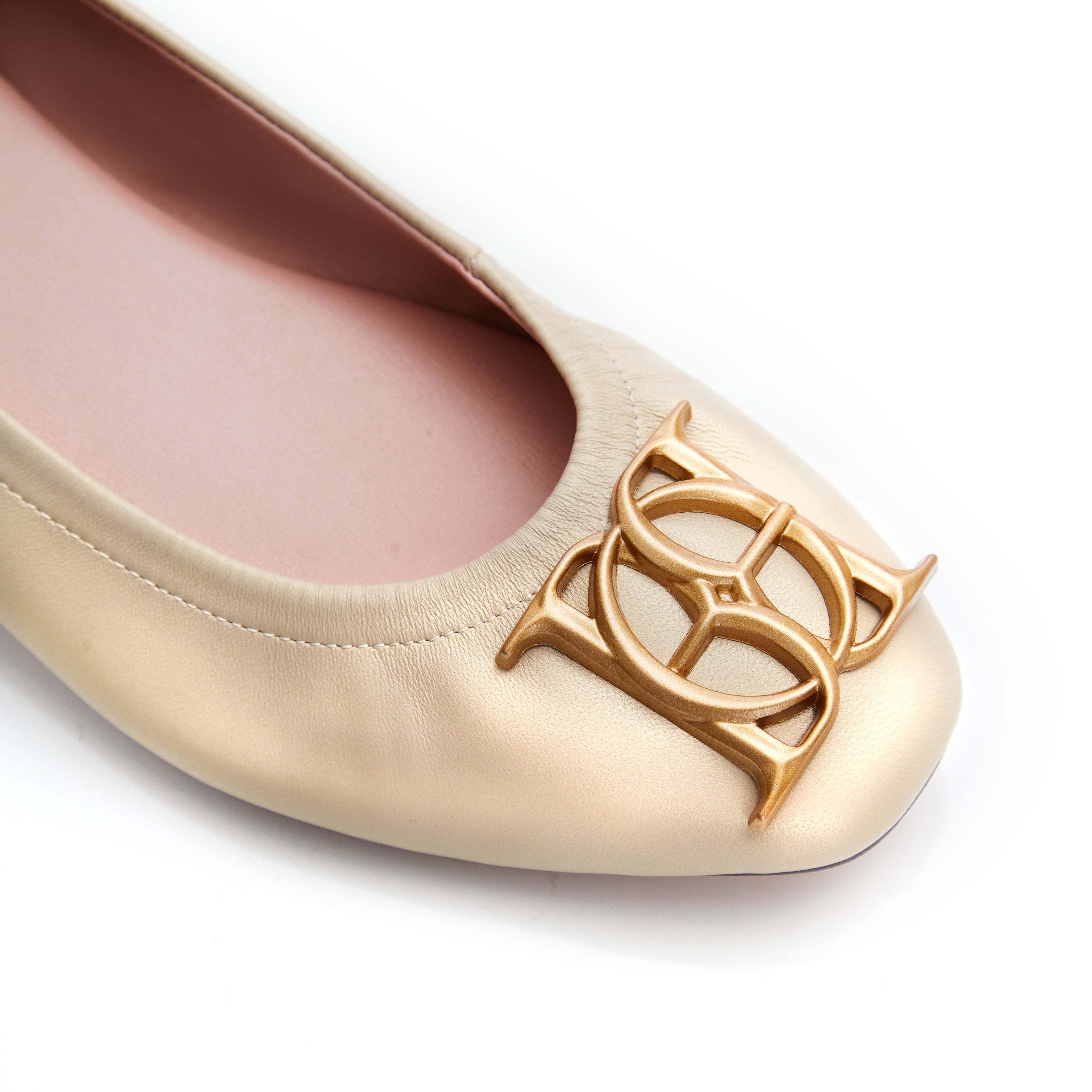 Audrey Crest in Luminous Gold