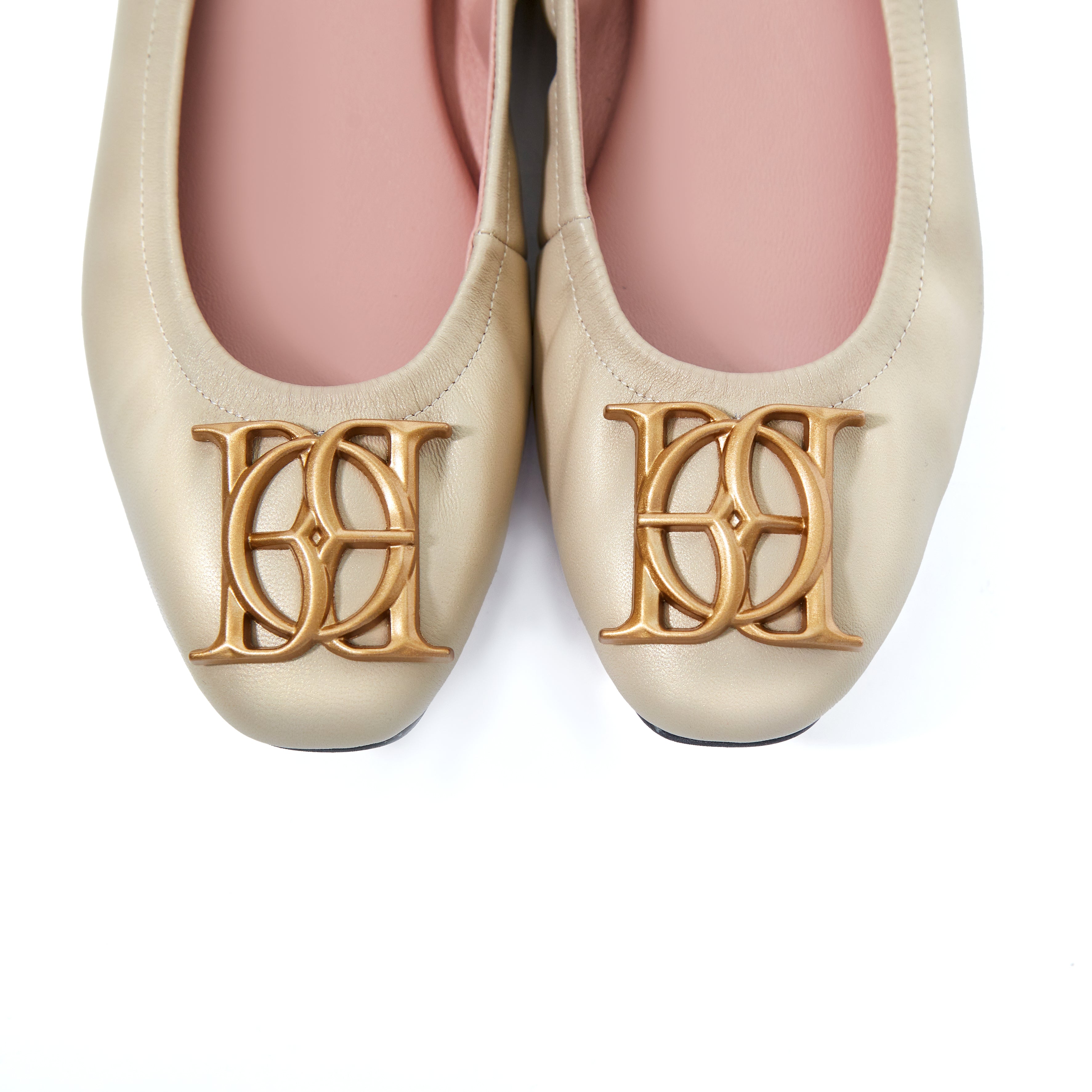 Audrey Crest in Luminous Gold