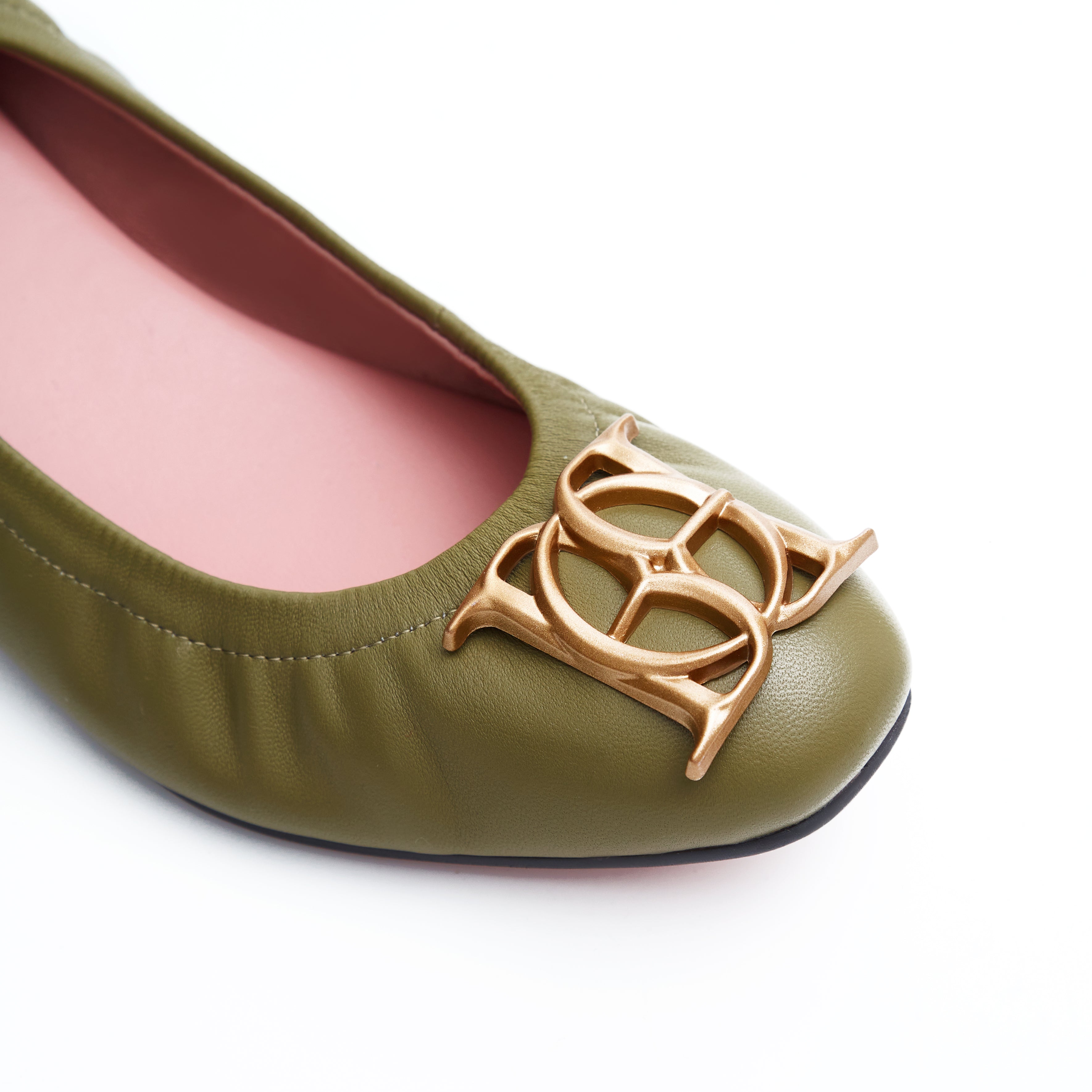 Audrey Crest in Antique Moss