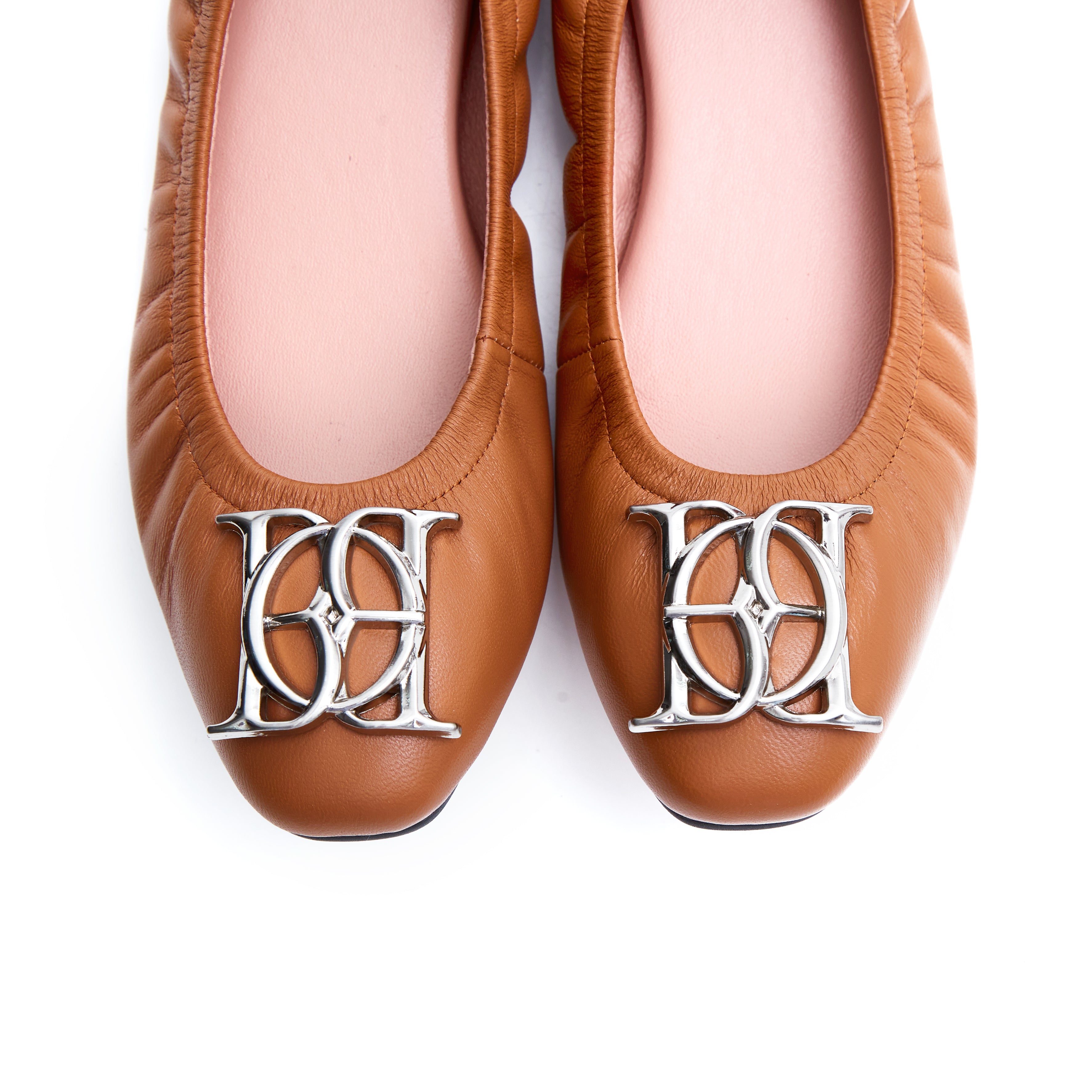 Audrey Crest in Tawny Brown