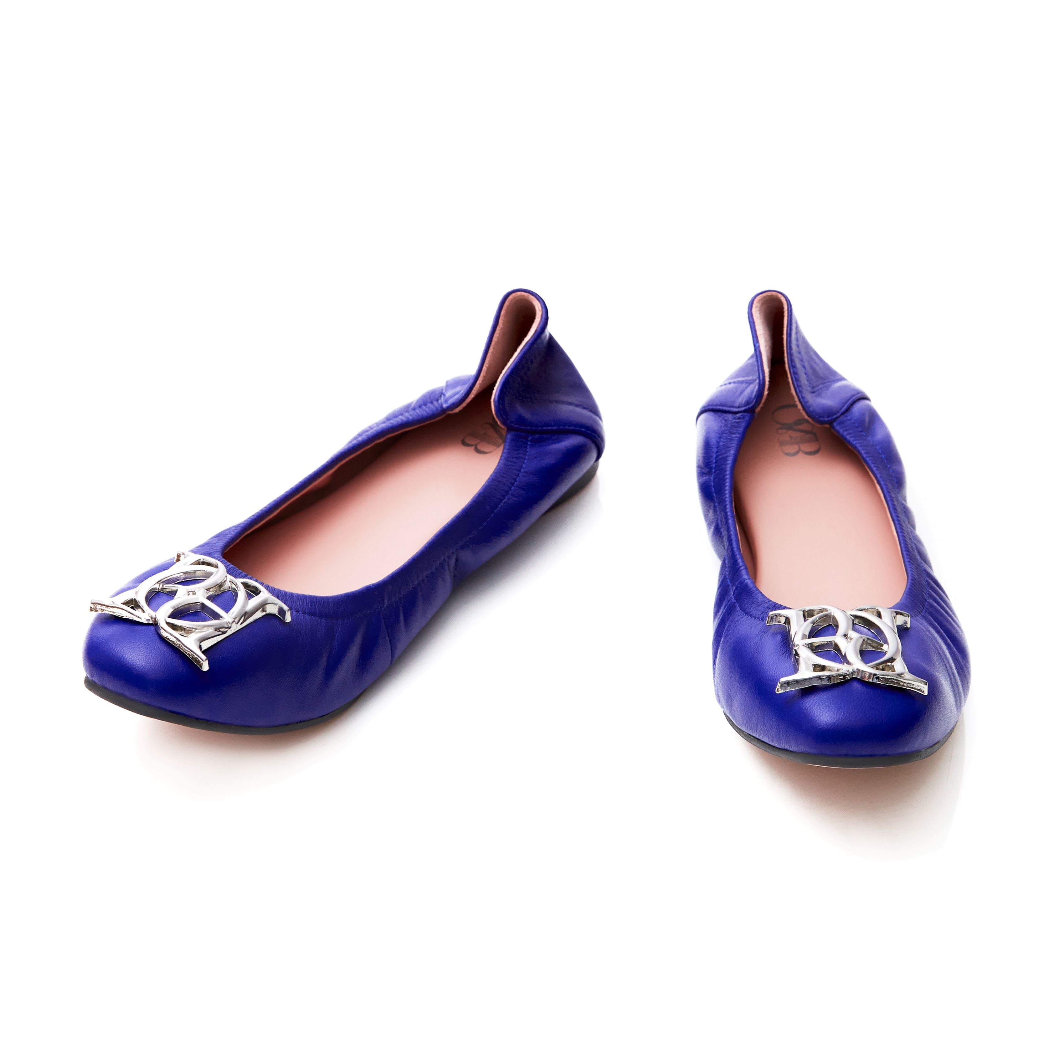 Audrey Crest In Blue Hawaii