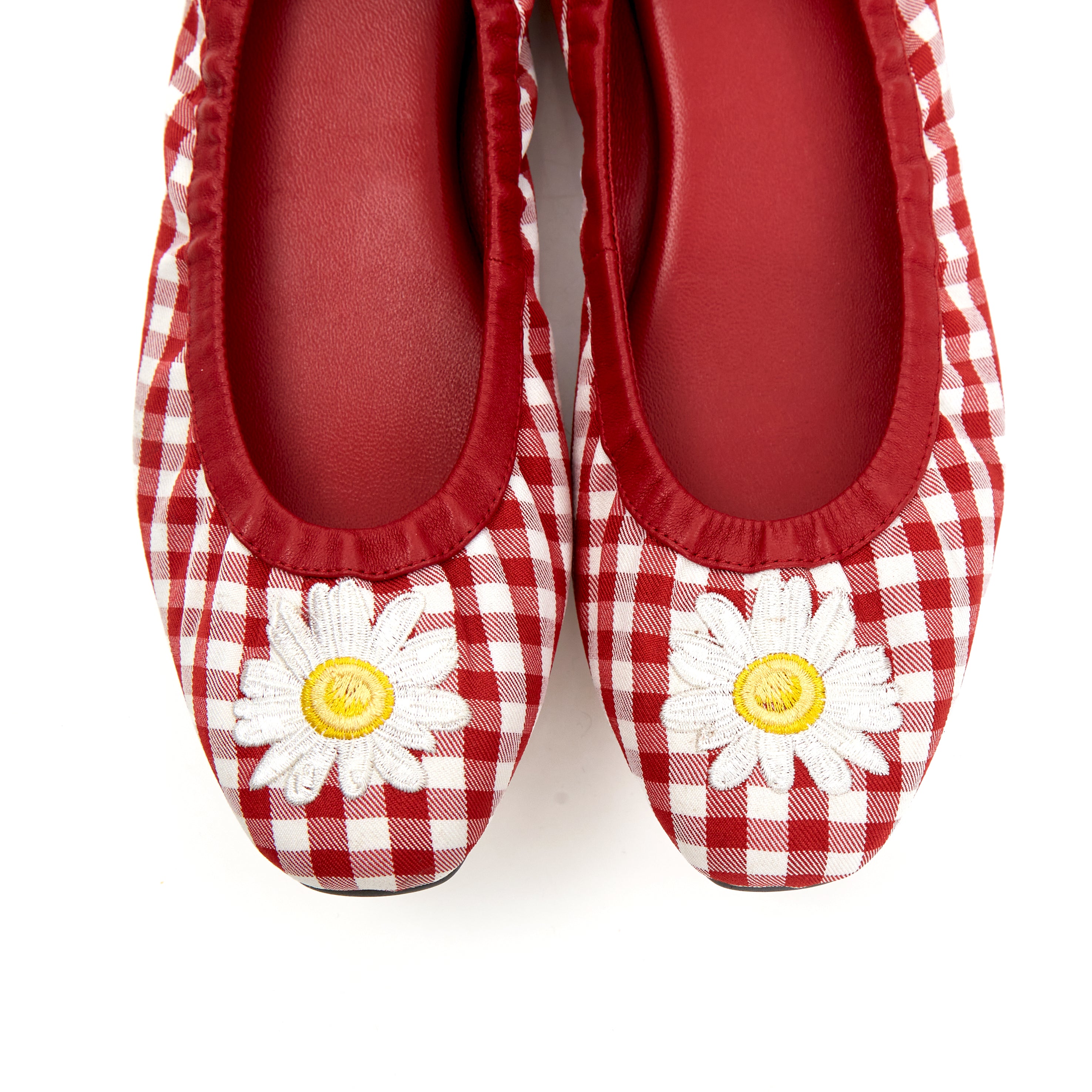 Audrey Friend In Daisy Red