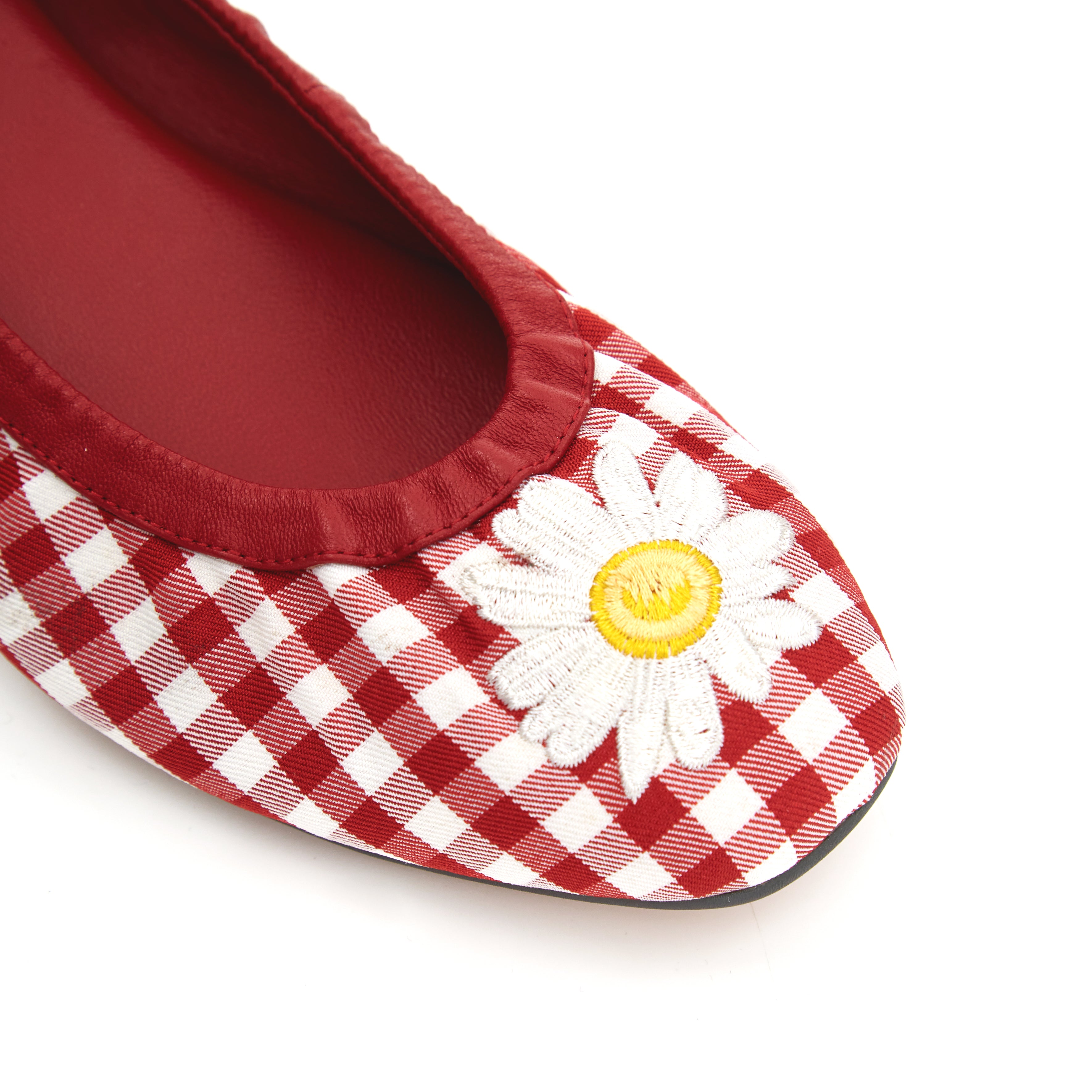 Audrey Friend In Daisy Red