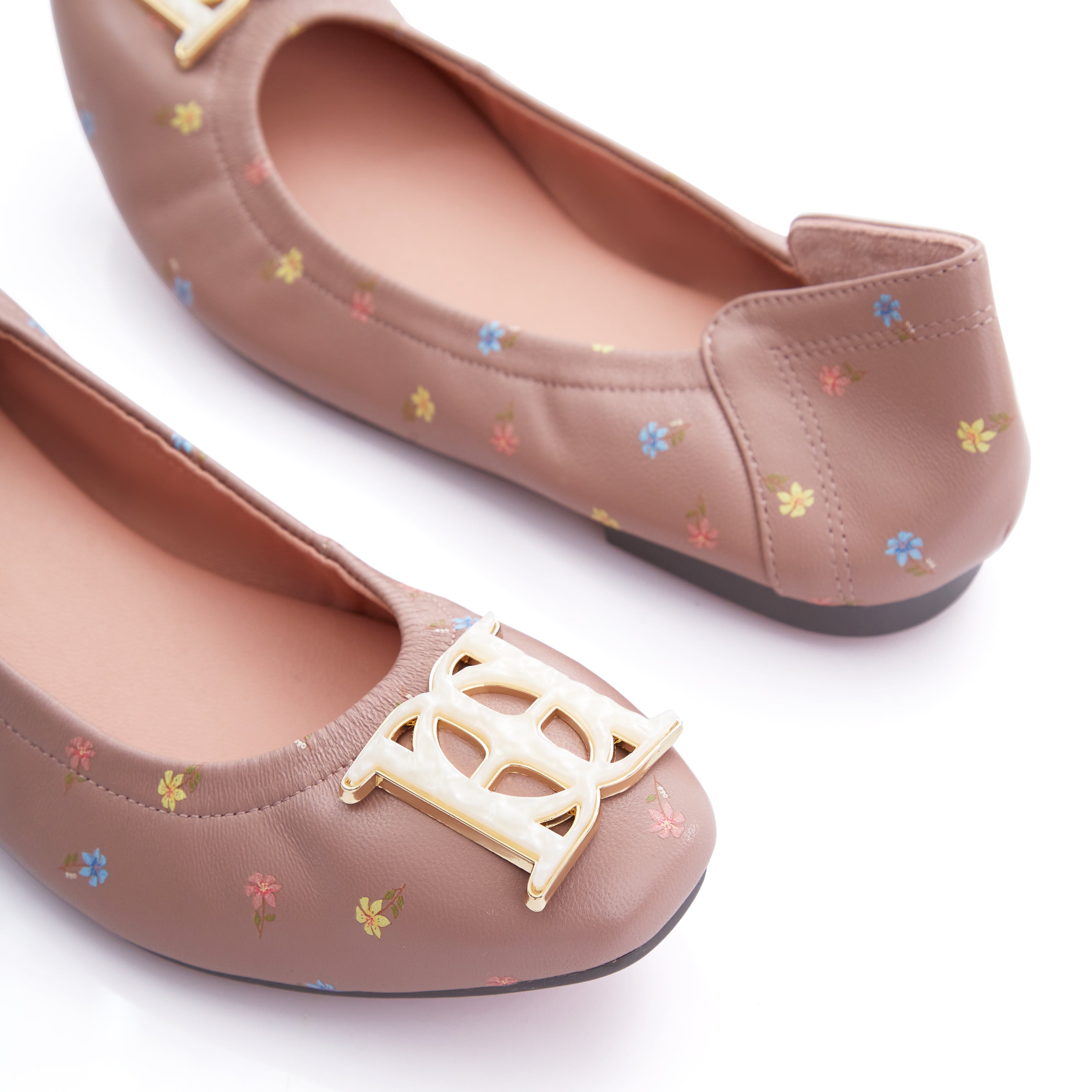 Audrey Crest Lily in Tuscan Pink