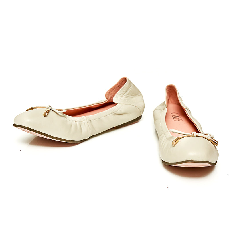 Audrey Comfy in Ivory White
