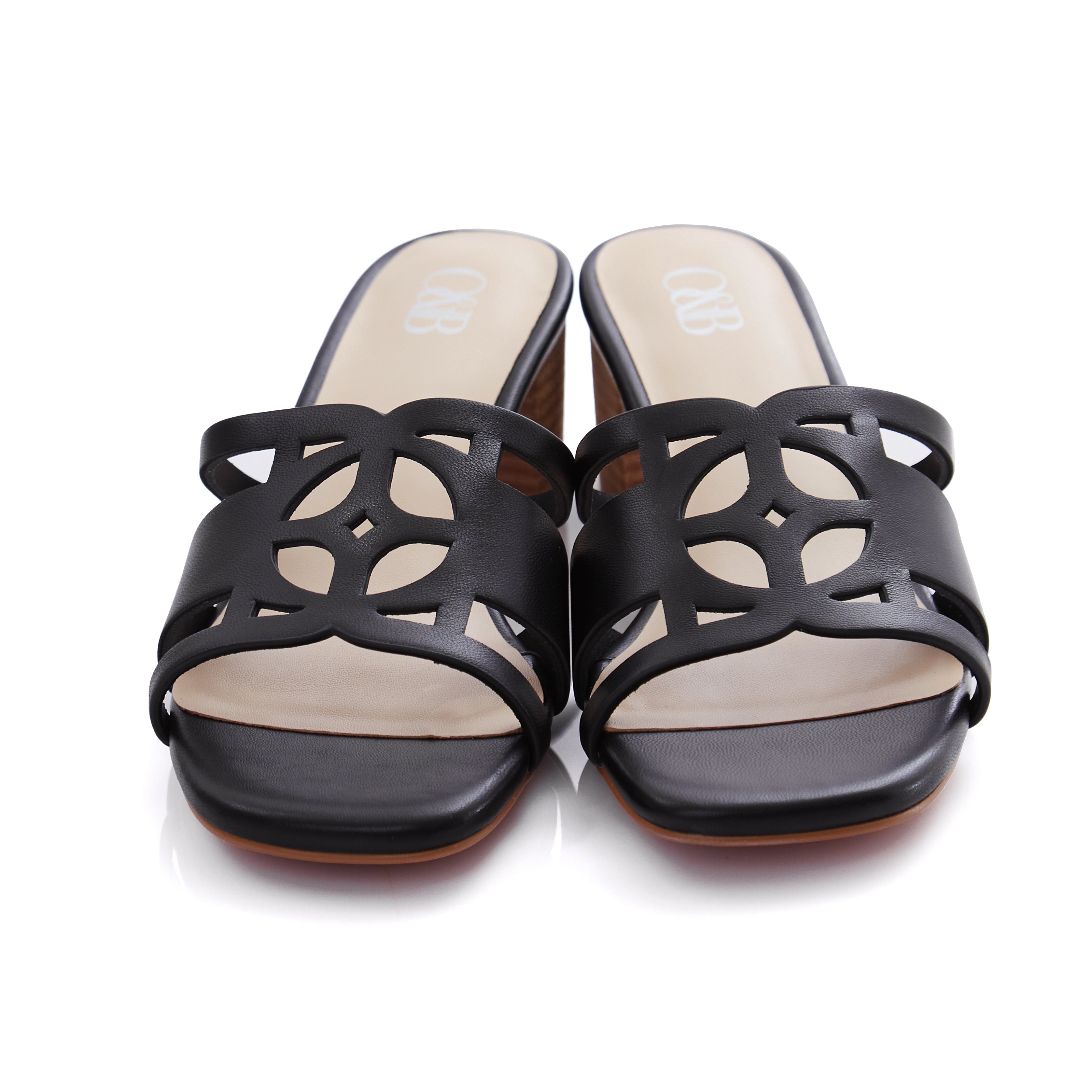 O&B Sandals Heels in Beyond Black
