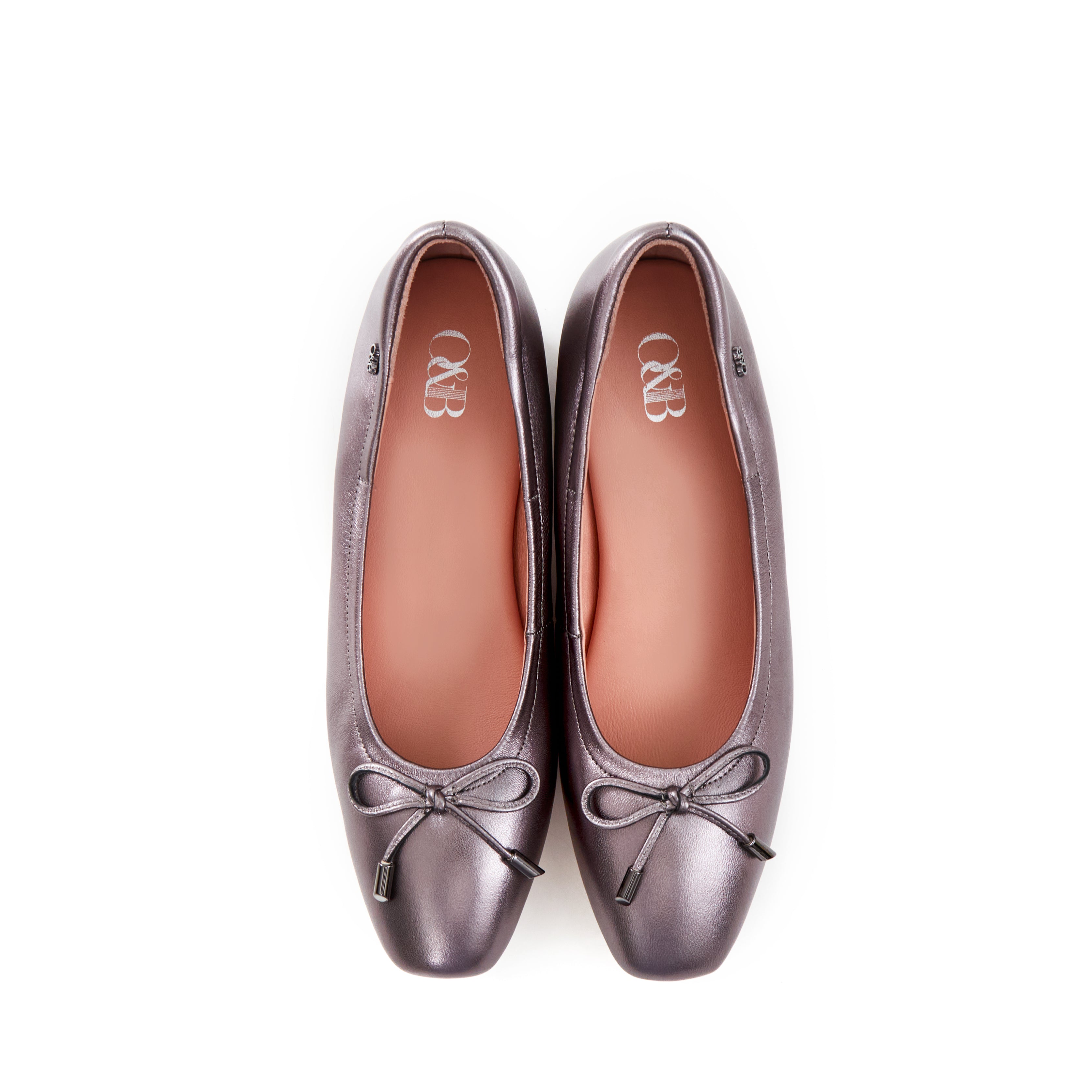 Audrey Classic Heels in Platinum