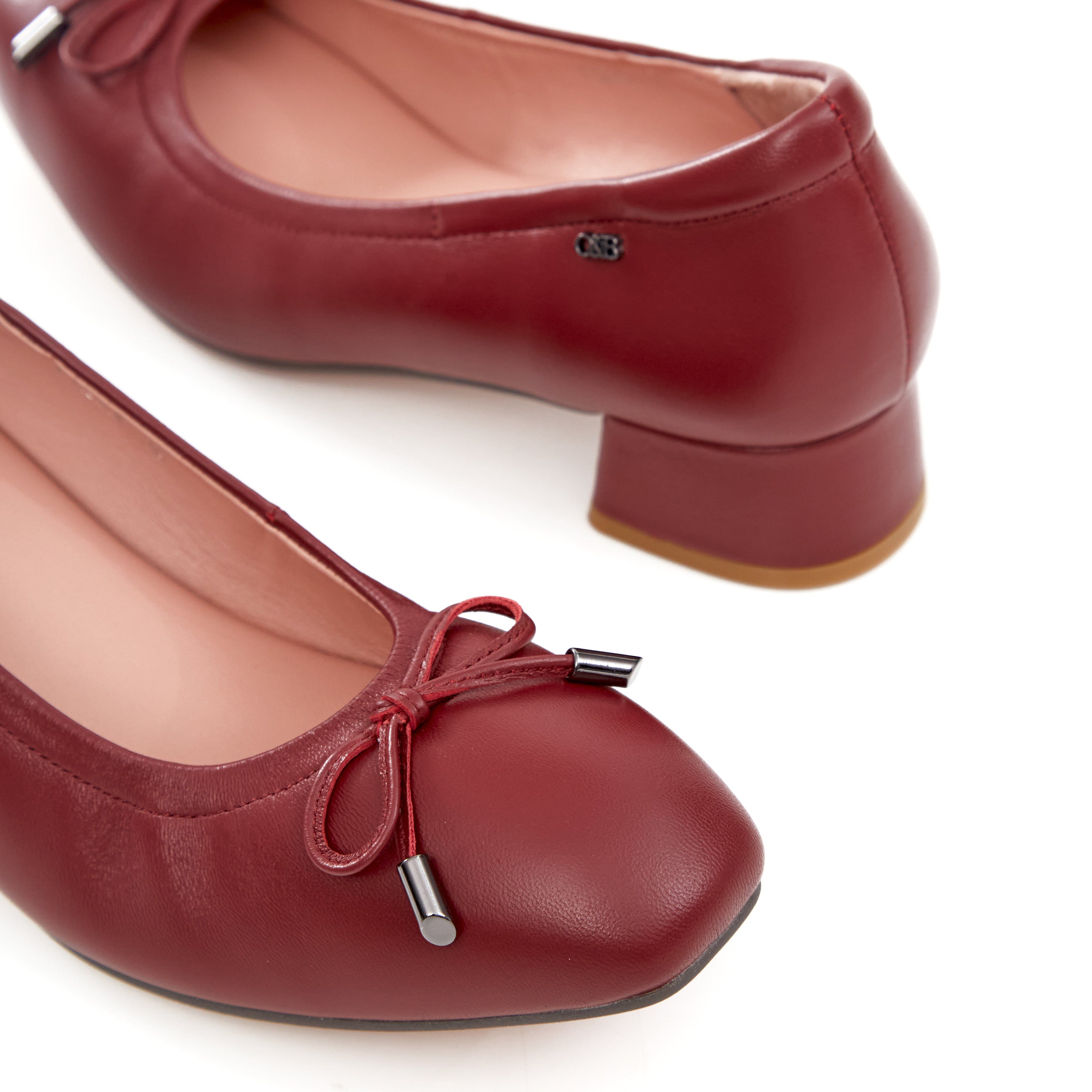 Audrey Classic Heels in Burgundy