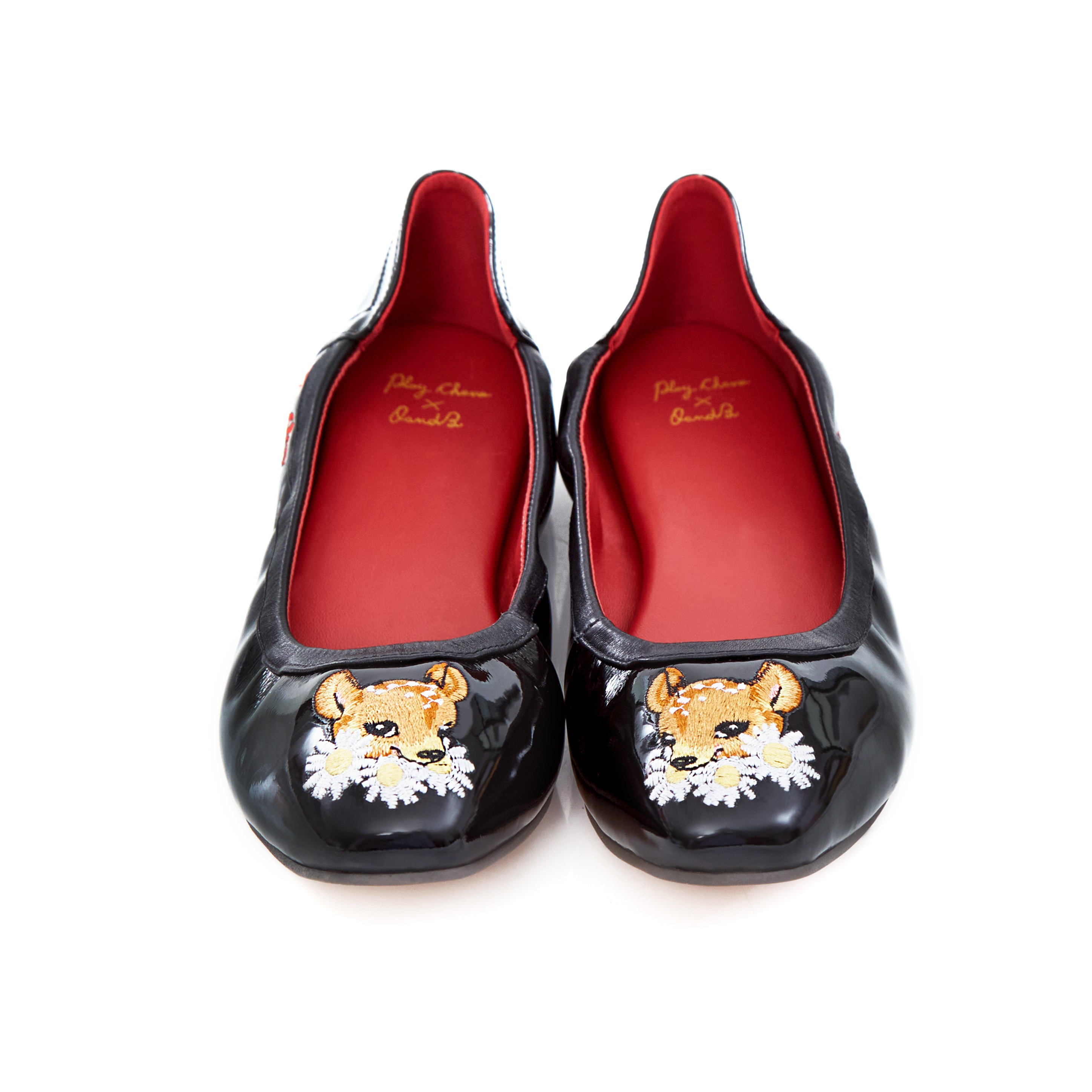 Audrey Friend Holiday in Bambi Daisy Black