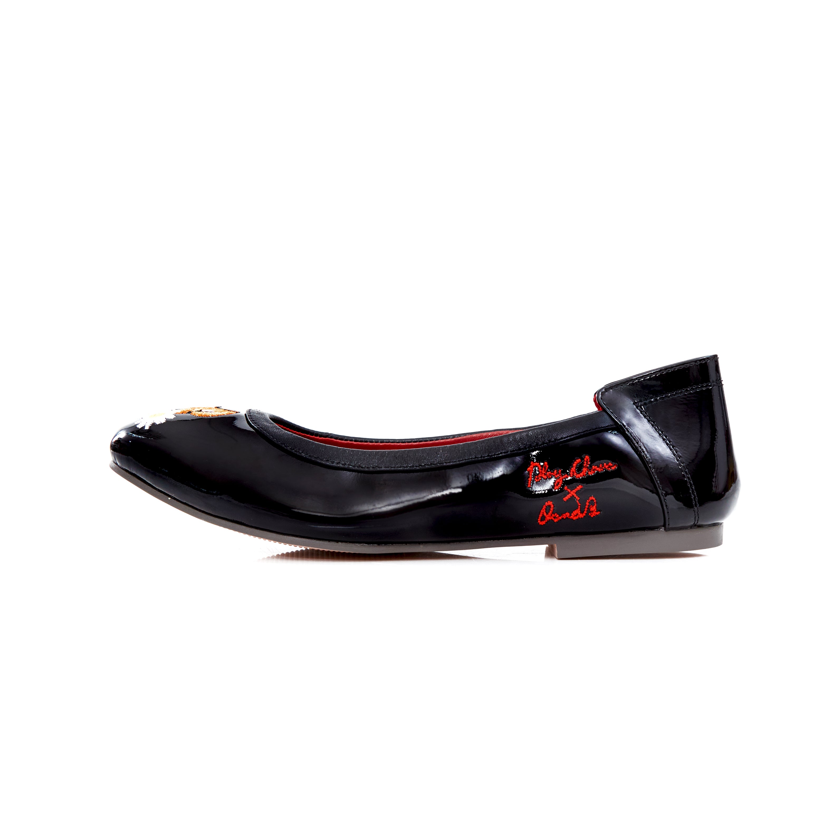 Audrey Friend Holiday in Bambi Daisy Black