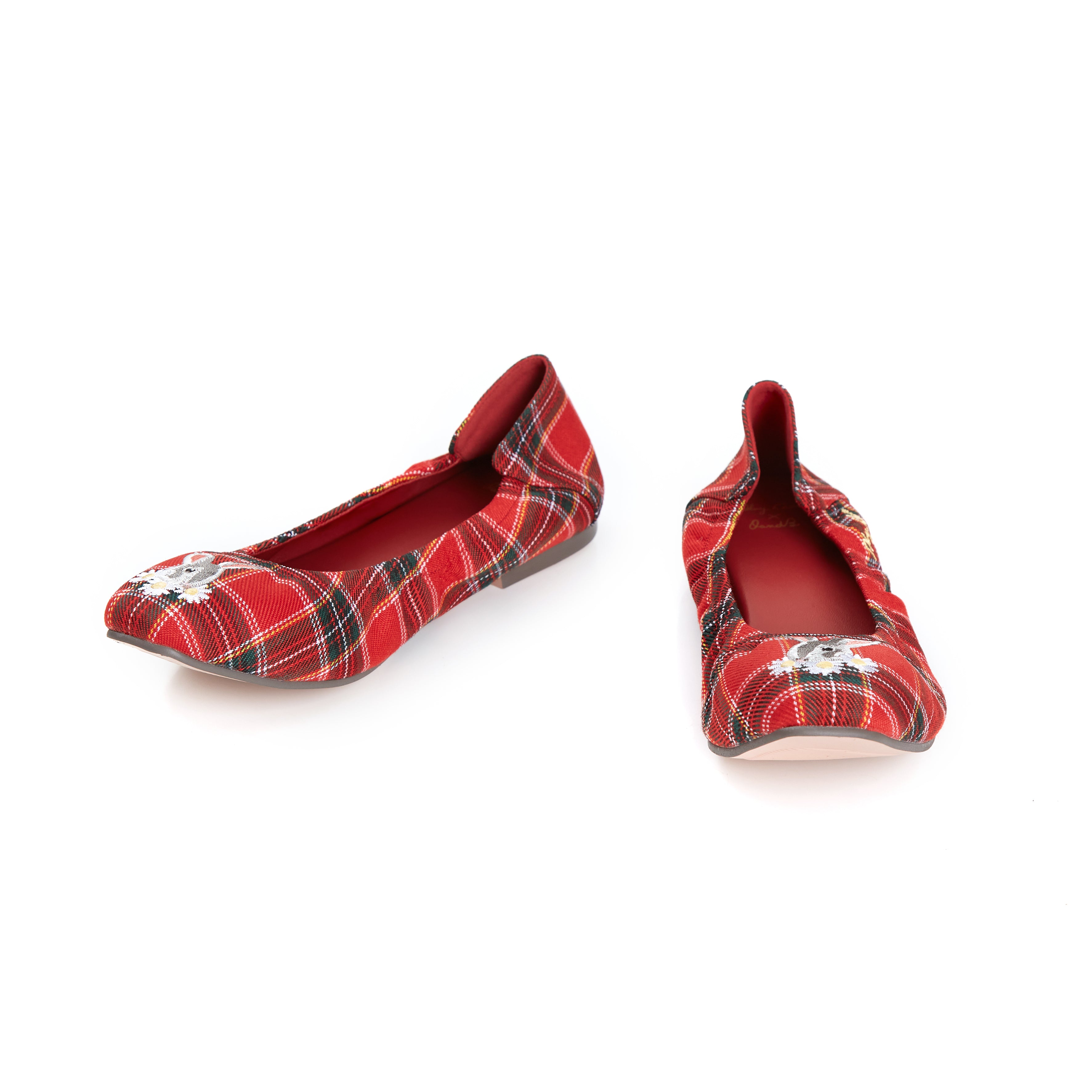 Audrey Friend Holiday in Robin Daisy Tartan