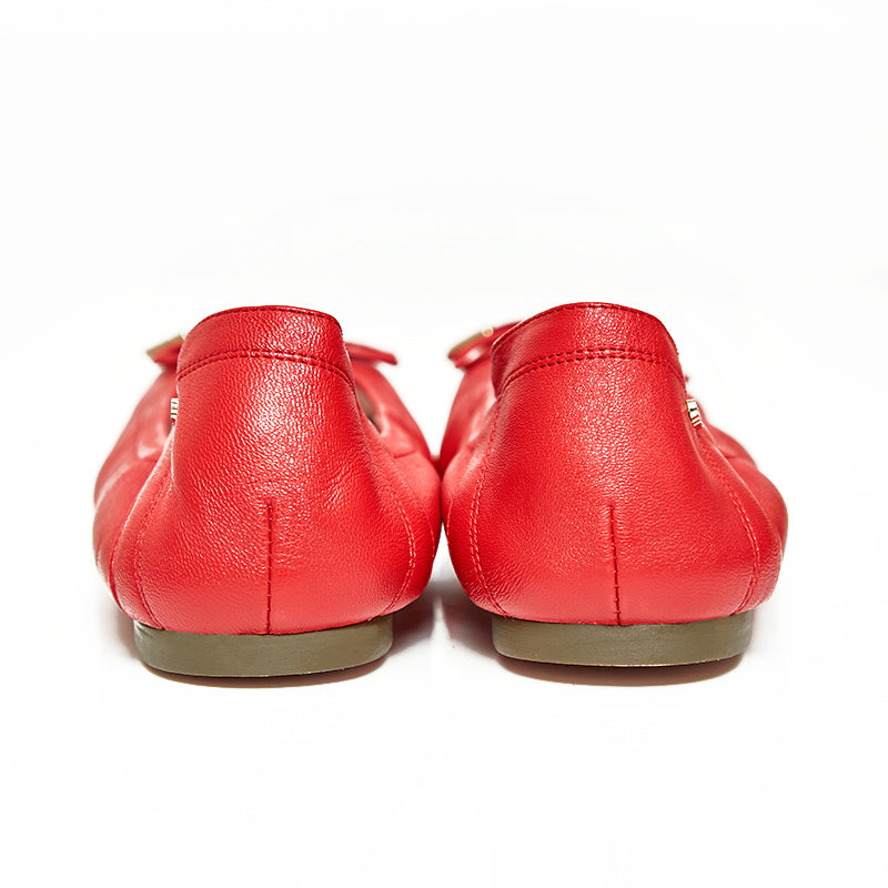 Audrey Comfy in Cherry Red