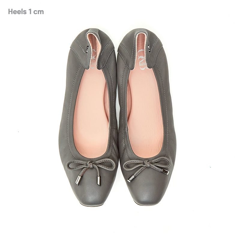 Audrey Comfy in Charcoal